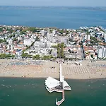 Laguna Апартаменты *